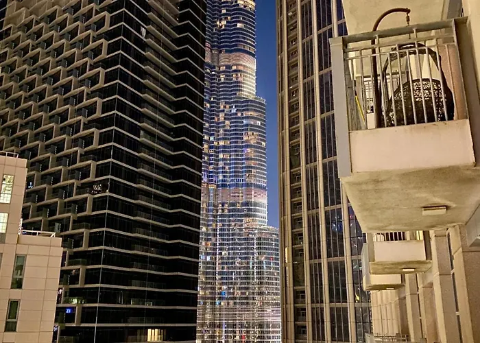 Standpoint Tower Apartment Opposite Burj Khalifa